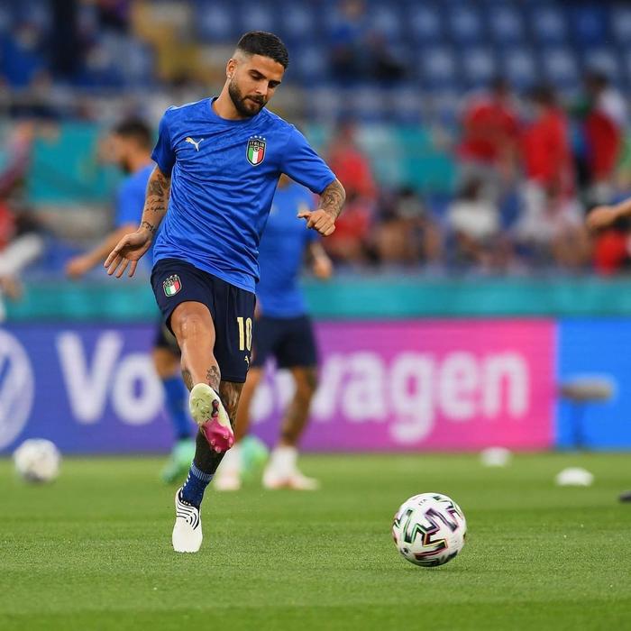 包含意大利球员努力拼搏，球队胜券在握！的词条