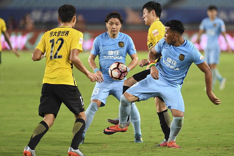 包含恒大中场组织调整，备战苏宁交锋的词条