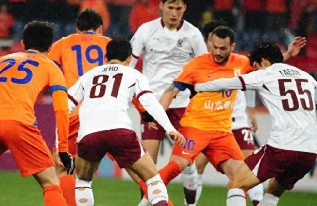 横滨F驰骋赛场，亚冠联赛激情无限的简单介绍