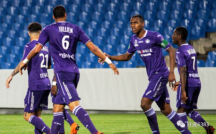 阿雅克肖在比赛中与南锡队互有胜负 