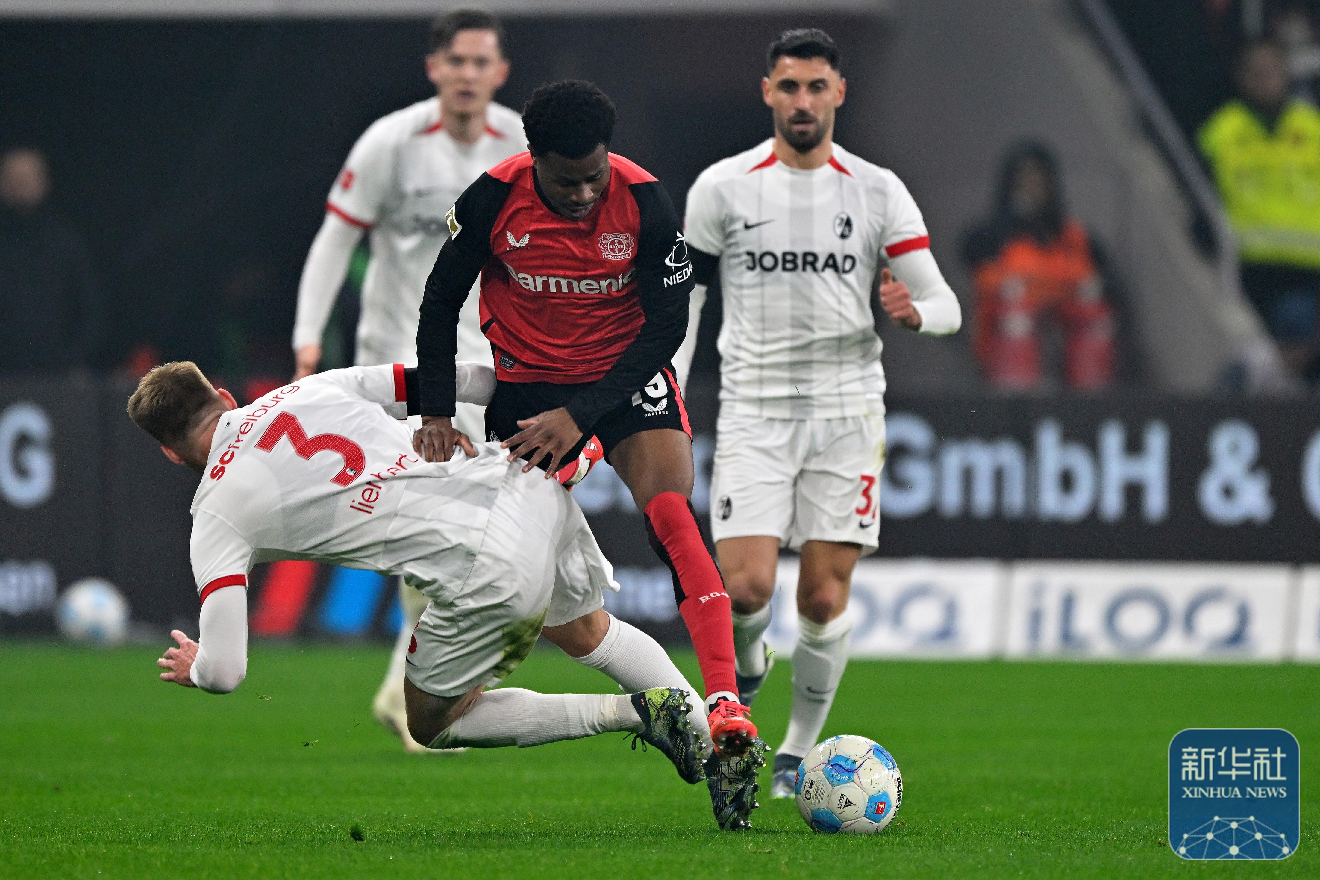 勒沃库森主场战平强敌，表现出色的简单介绍