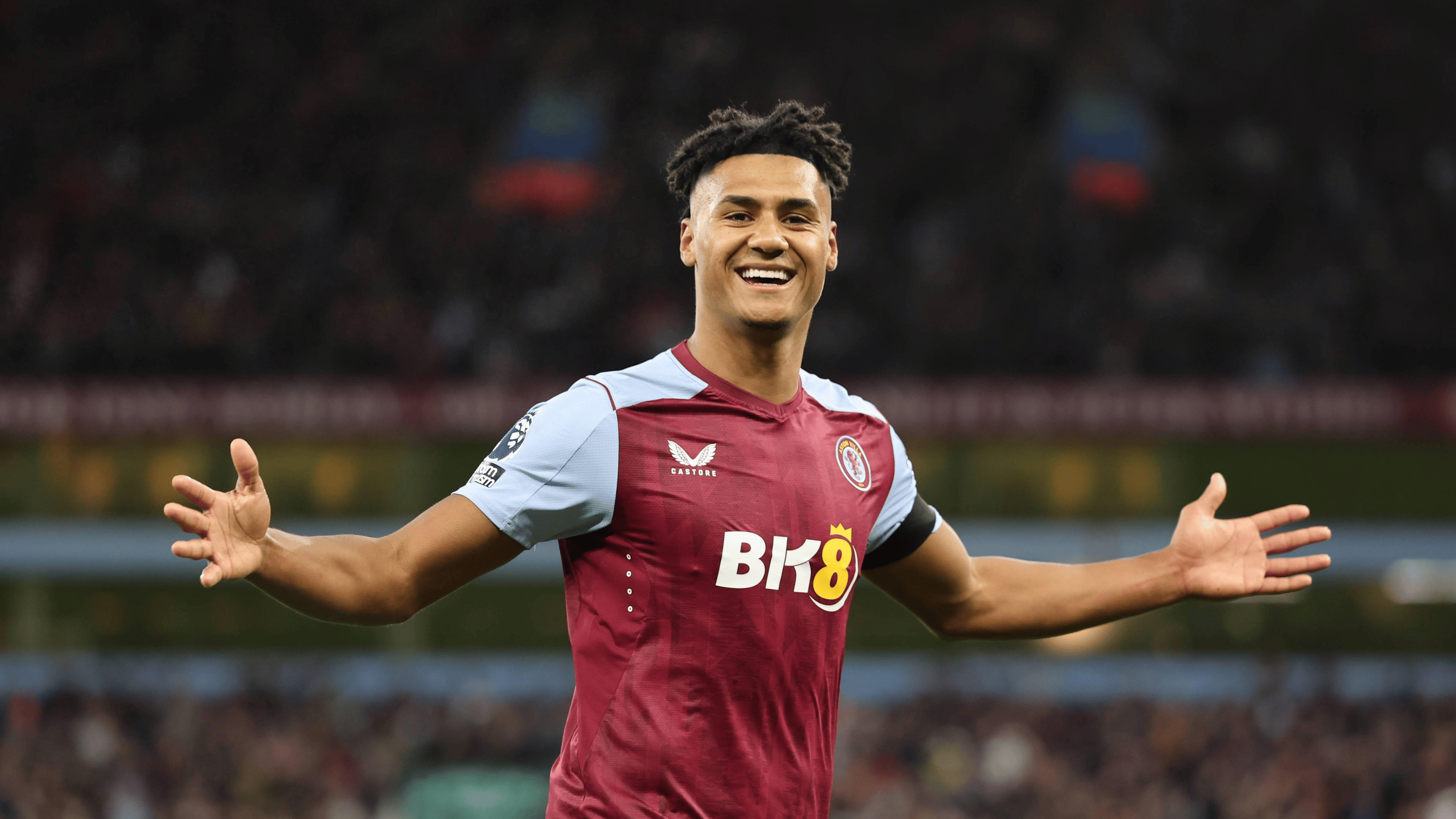 莱斯特城客场逆袭阿斯顿维拉，反超利物浦 