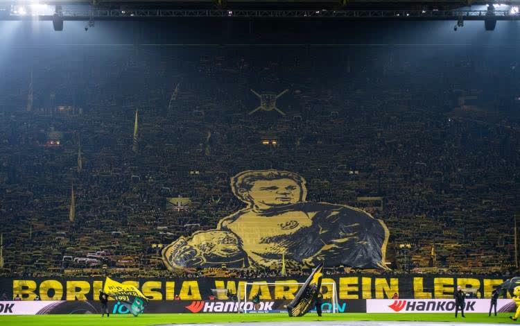 多特蒙德力争击败杜塞尔多夫德比 