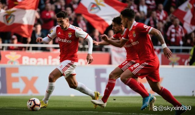 法兰克福球员信心十足，备战与弗赖堡的比赛的简单介绍