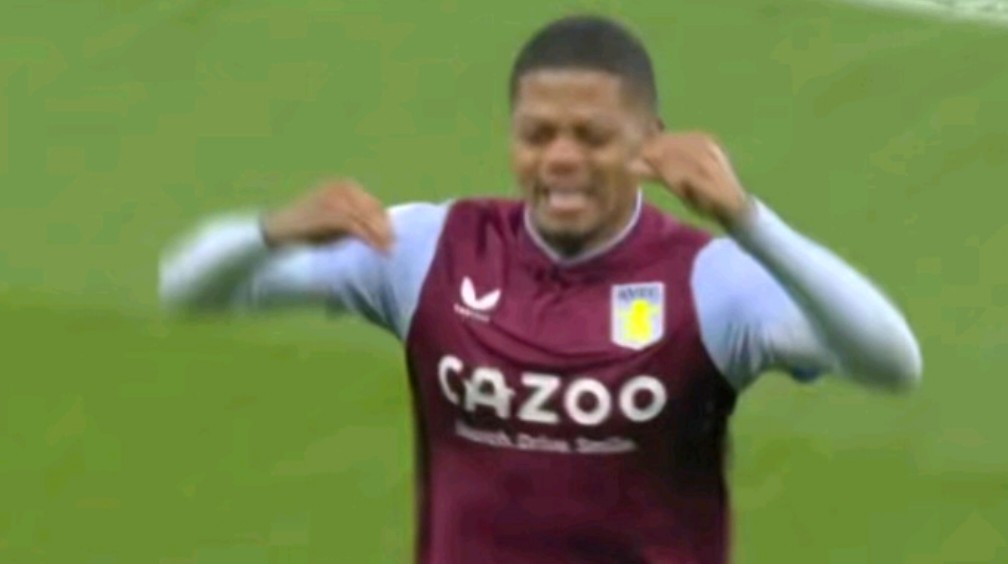 包含利兹联主场大败阿斯顿维拉，遭遇连败的词条