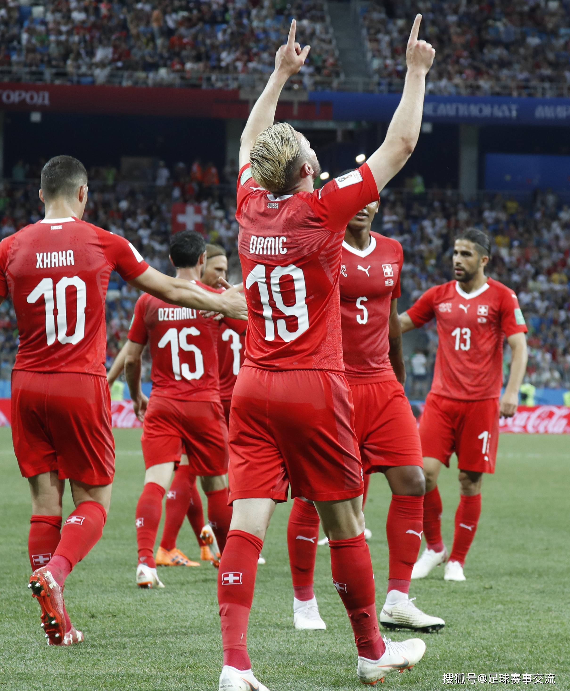 瑞典队全力以赴，取得胜利进军欧洲足球联赛八强的简单介绍