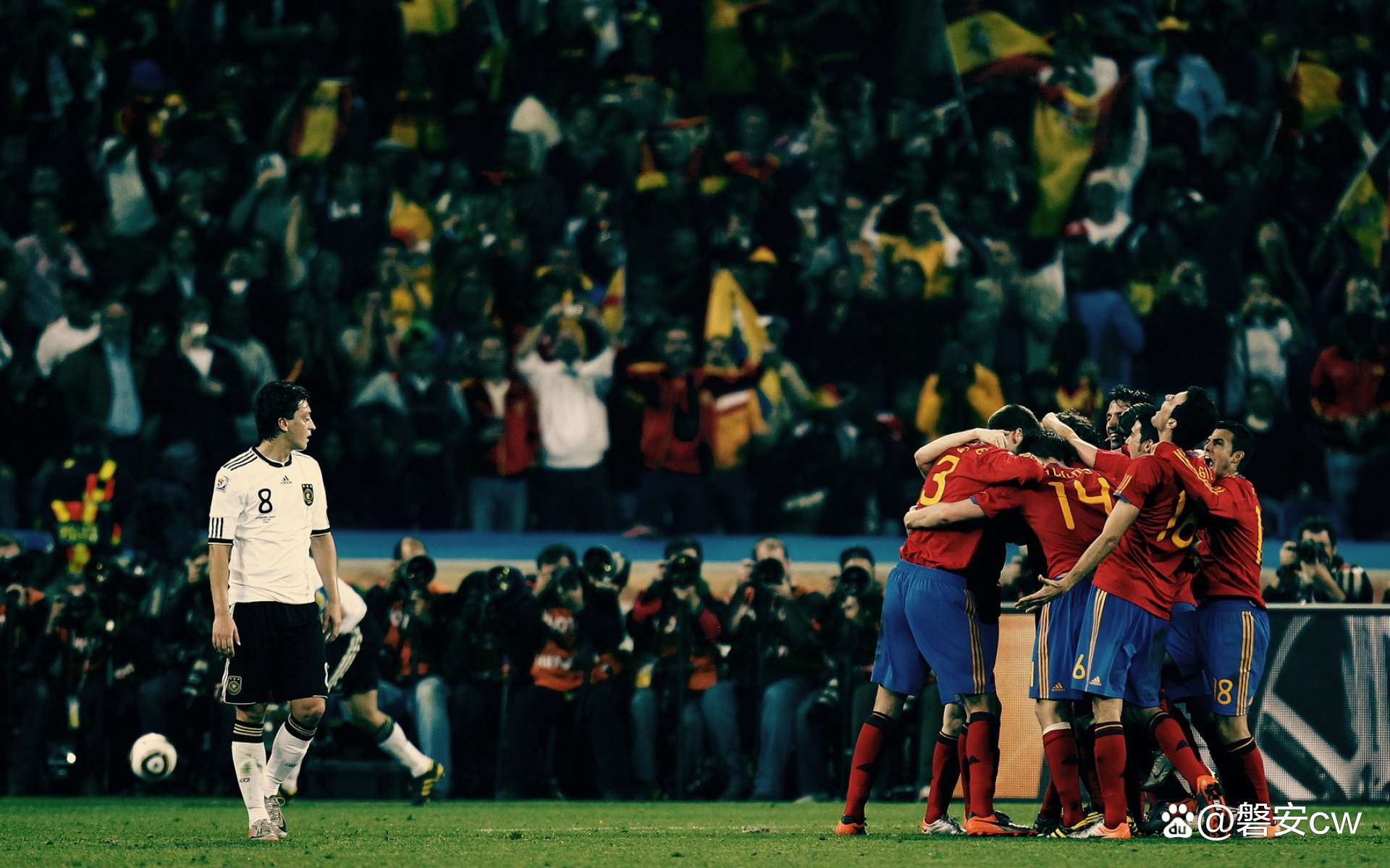 西班牙足球冠军杯赛事引爆热血激情，激战持续不断的简单介绍