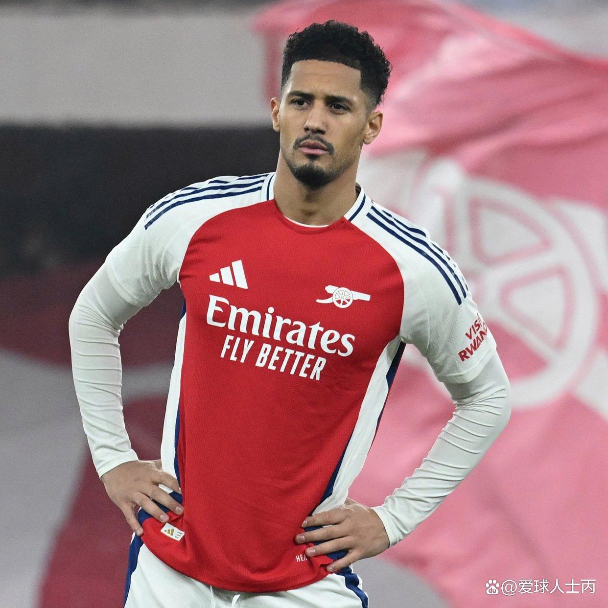 关于前巴萨球星转投英超豪门，引粉丝热议的信息