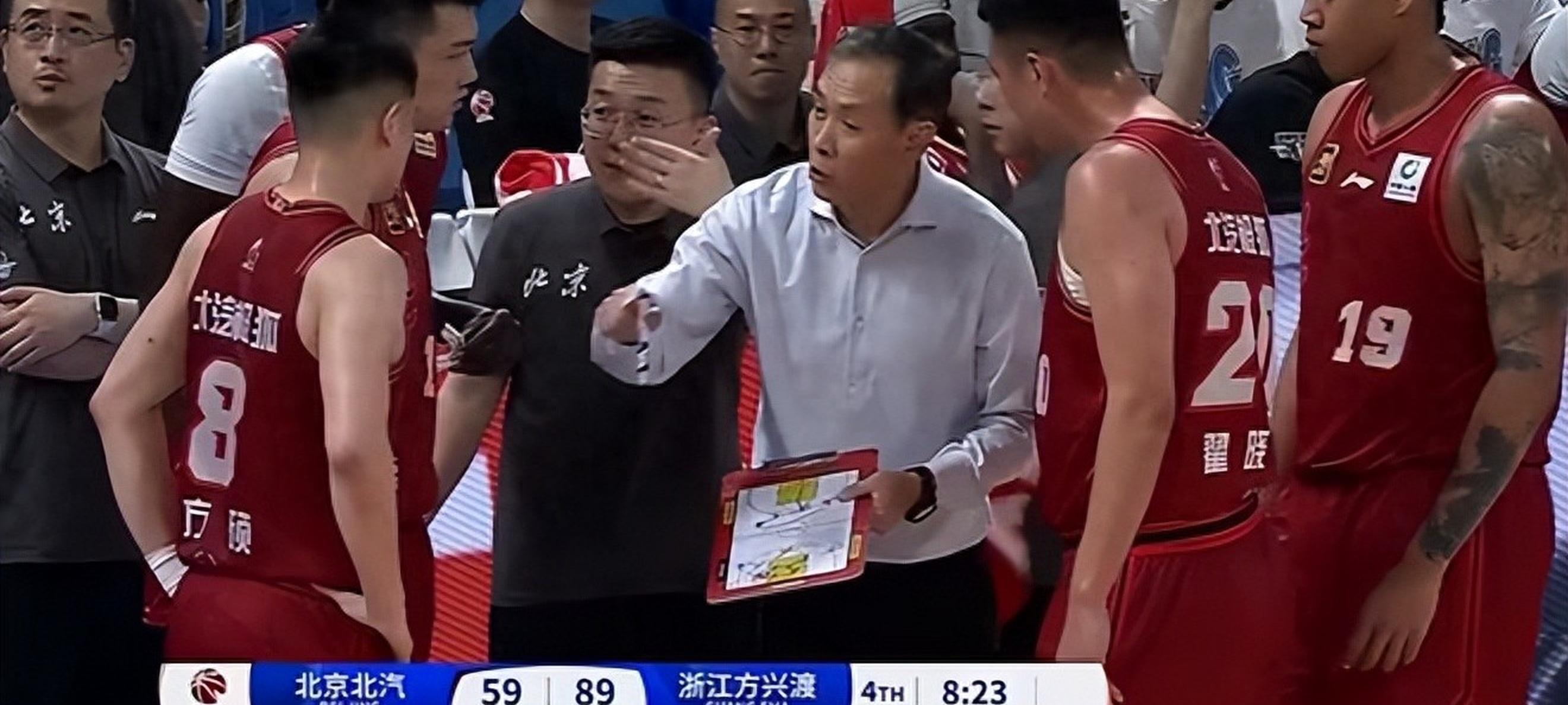 北京首钢遭遇惨败，排名下滑的简单介绍